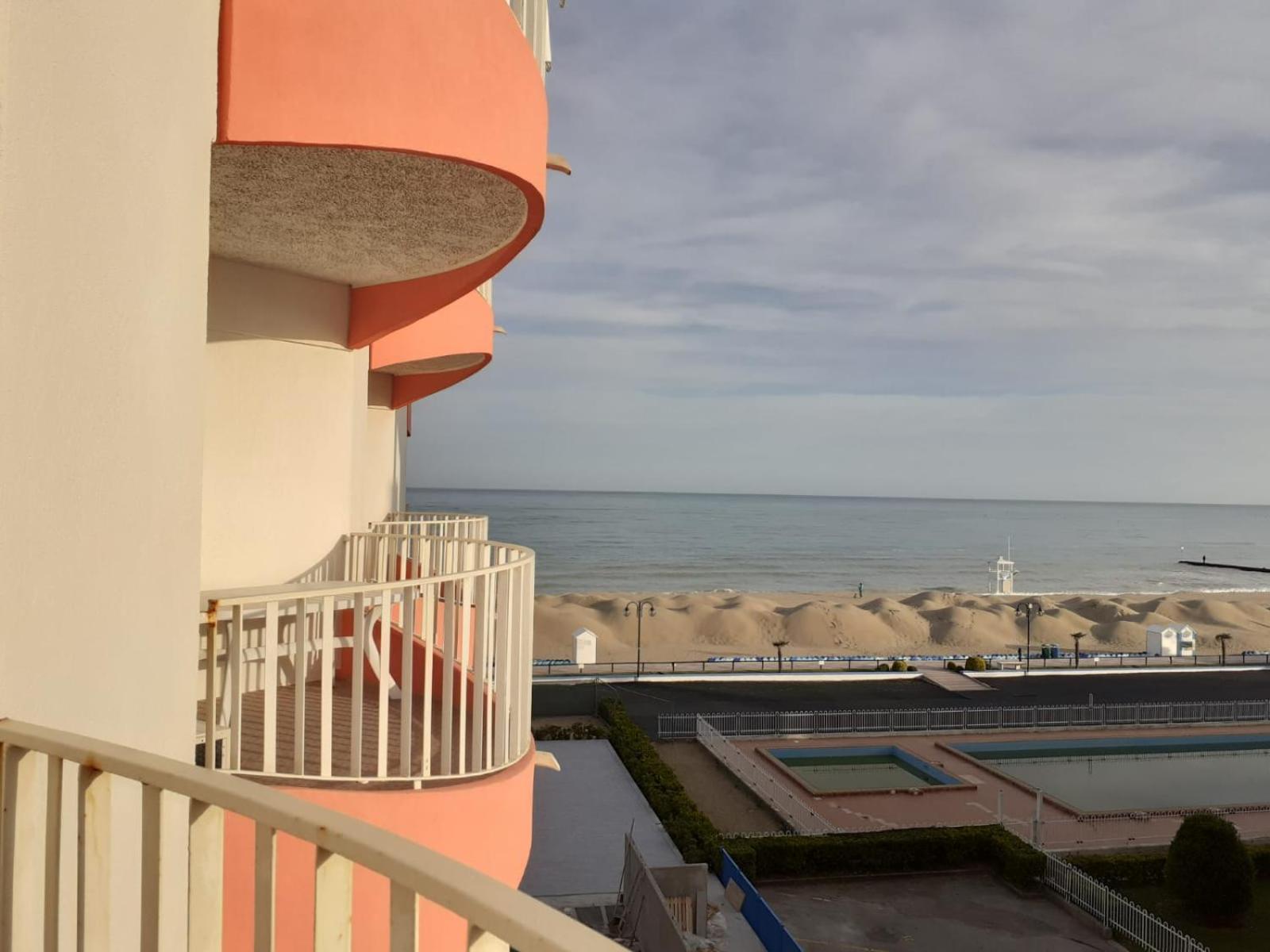 Residence Apollo - Walterigato Apartments Solo Per Famiglie Lido di Jesolo Exteriér fotografie